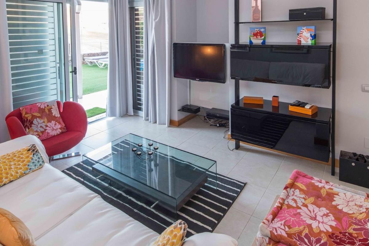 Lightbooking Piscina Privada Salobre Golf Сан-Бартоломе Экстерьер фото